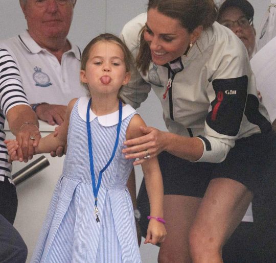 Maternidade real! Veja os momentos em que Kate Middleton e Príncipe Harry tiveram que disciplinar os filhos